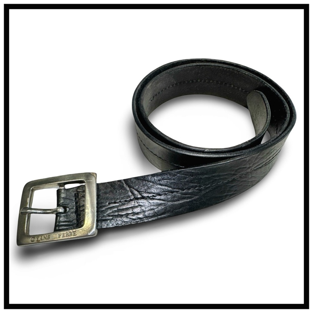 Gianfranco Ferré Jeans Men’s Vintage Leather Belt w/ Silver Buckle. 44” x 1.75”